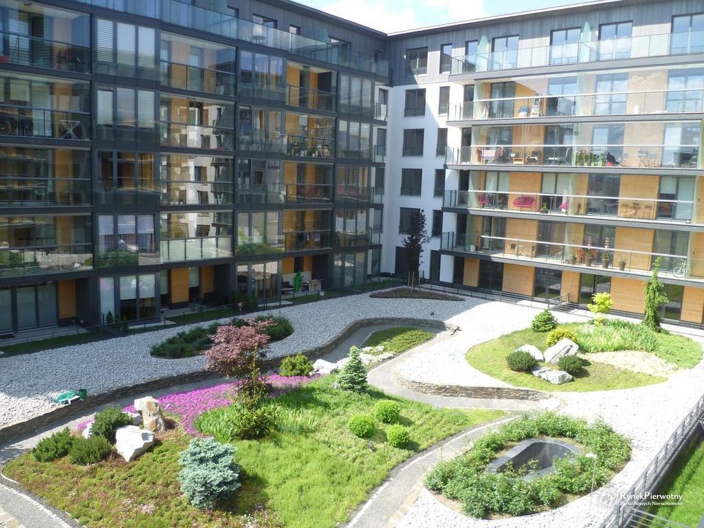 Garden Apartment Cracow- Shopping Mall 1Min, Underground Parking, Family Friendly, City Center Krakow Exterior photo